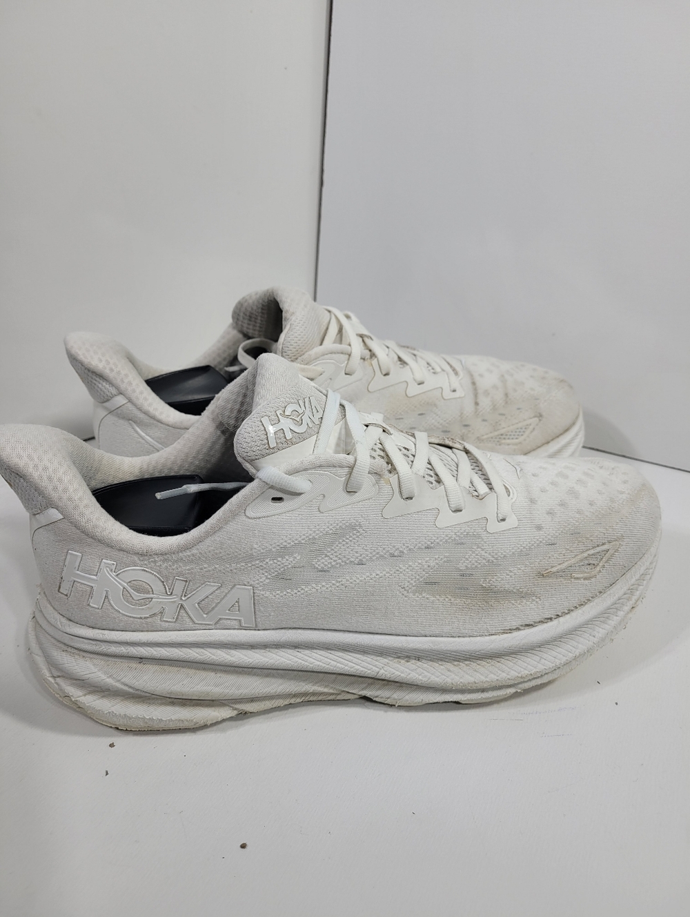 Hoka Clifton 9 White Women's Size 11 B - READ - Sole Separation AS IS